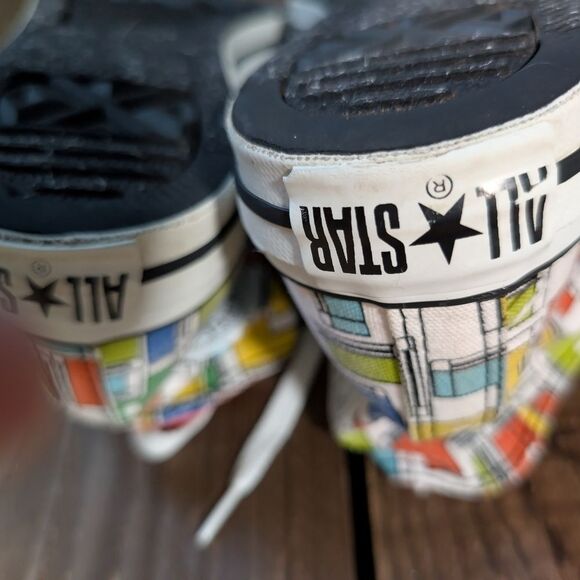 Converse Graphic High-Tops M7/W9 - Picture 4 of 10